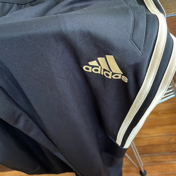 Boys XL AdIdas climacool pants. They fit a woman’s small. - Picture 6 of 6